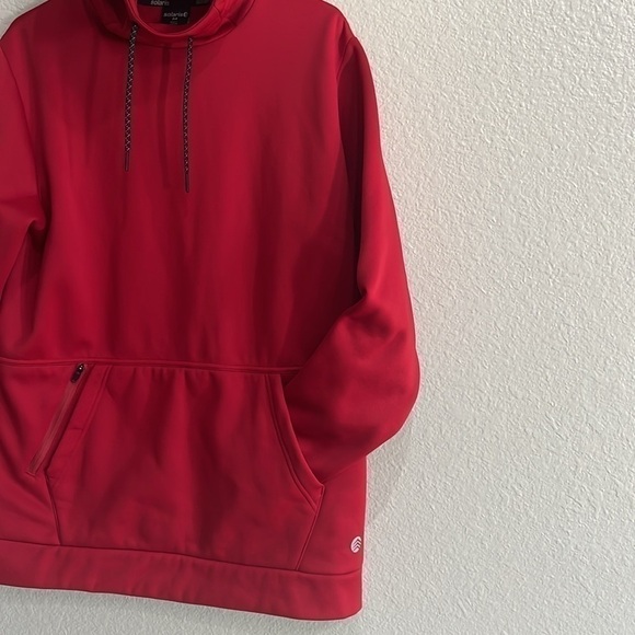 Solaris Men’s Pullover Red Hoodie Size M Slim Kangaroo pocket - Picture 9 of 13